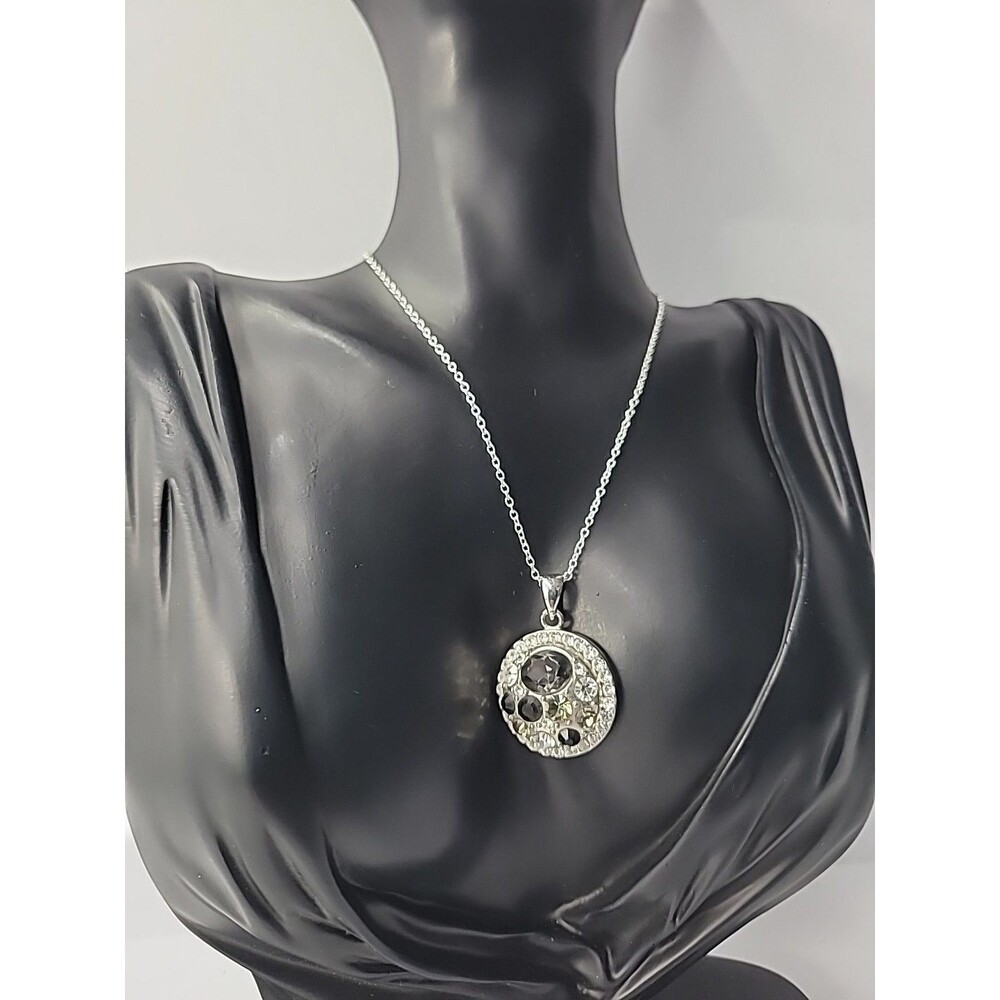 Vintage Silver Tone Black Clear Crystal Circular Pendant Chain Necklace 18 In - Picture 2 of 11